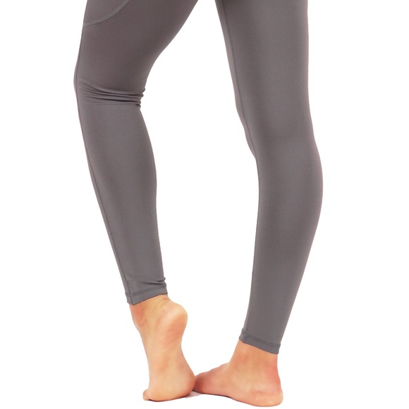 Full length yoga leggings side key and back pocket - Picture 3 of 6